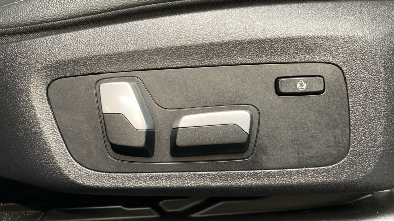 BMW X3 210kW Premier Edition 80kWh 5dr Auto Electric Estate